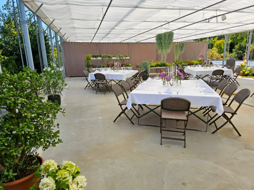 Walk and Taste Triibhuus – elegante Häppchen im Gewächshaus